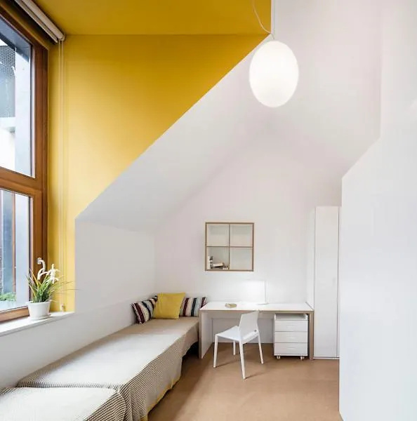 Residencia Unihabit Hostel Barcelona