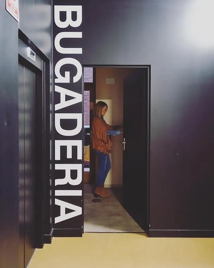 Residencia Unihabit Hostel Barcelona